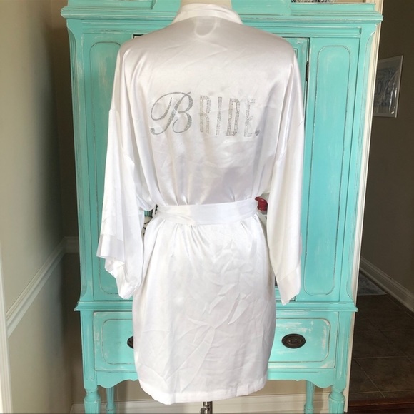 Victoria's Secret Other - Victoria’s Secret Flounce Satin Kimono Robe Bride